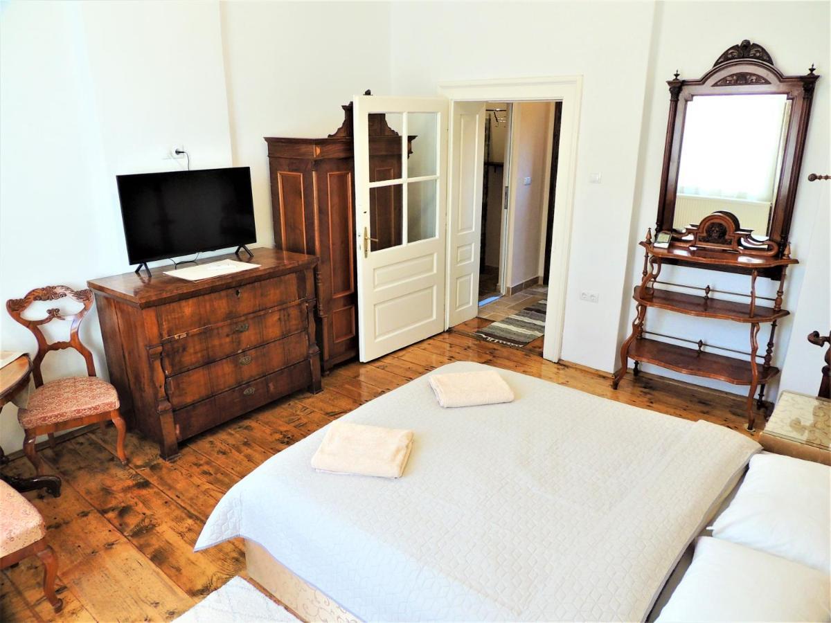 Guest House Hena Sfantu Gheorghe  Exterior photo